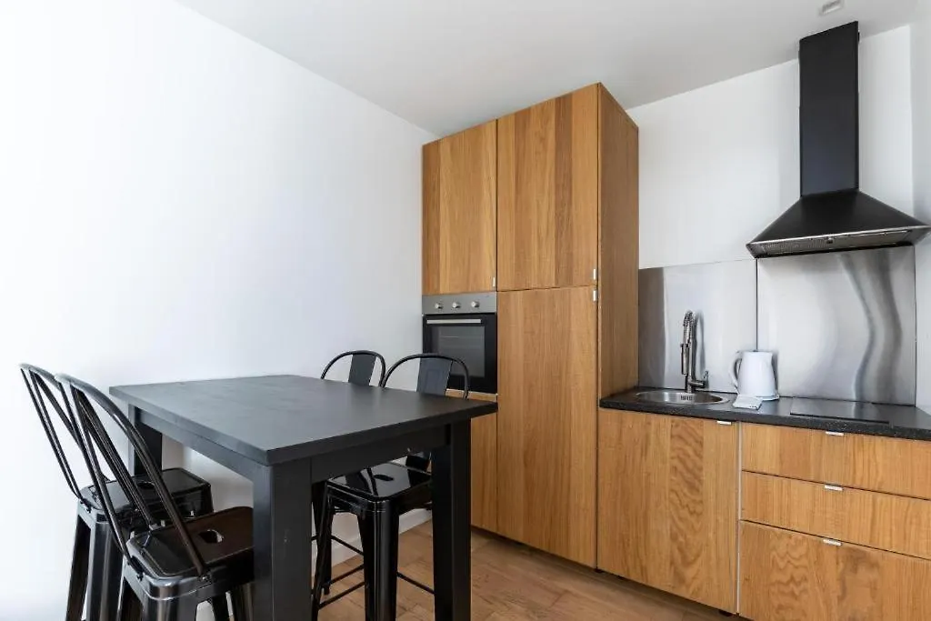 Divry - Montparnasse Superbe Appartement 4P Paris Apartment