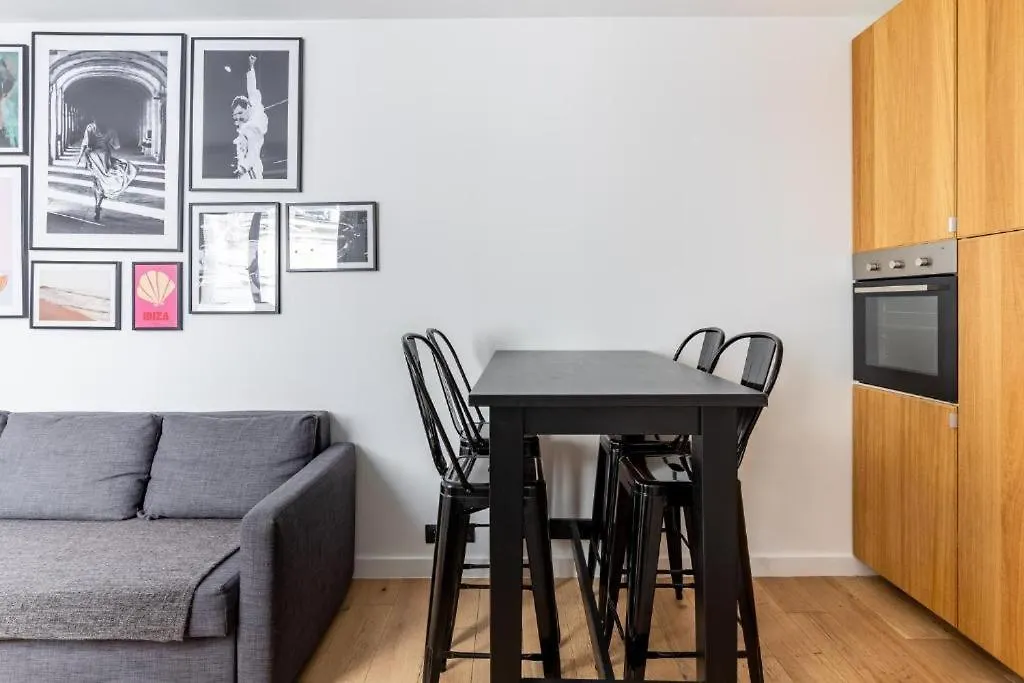 Divry - Montparnasse Superbe Appartement 4P Paris