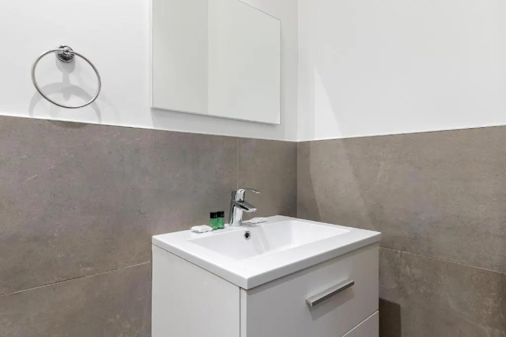 Divry - Montparnasse Superbe Appartement 4P Paris